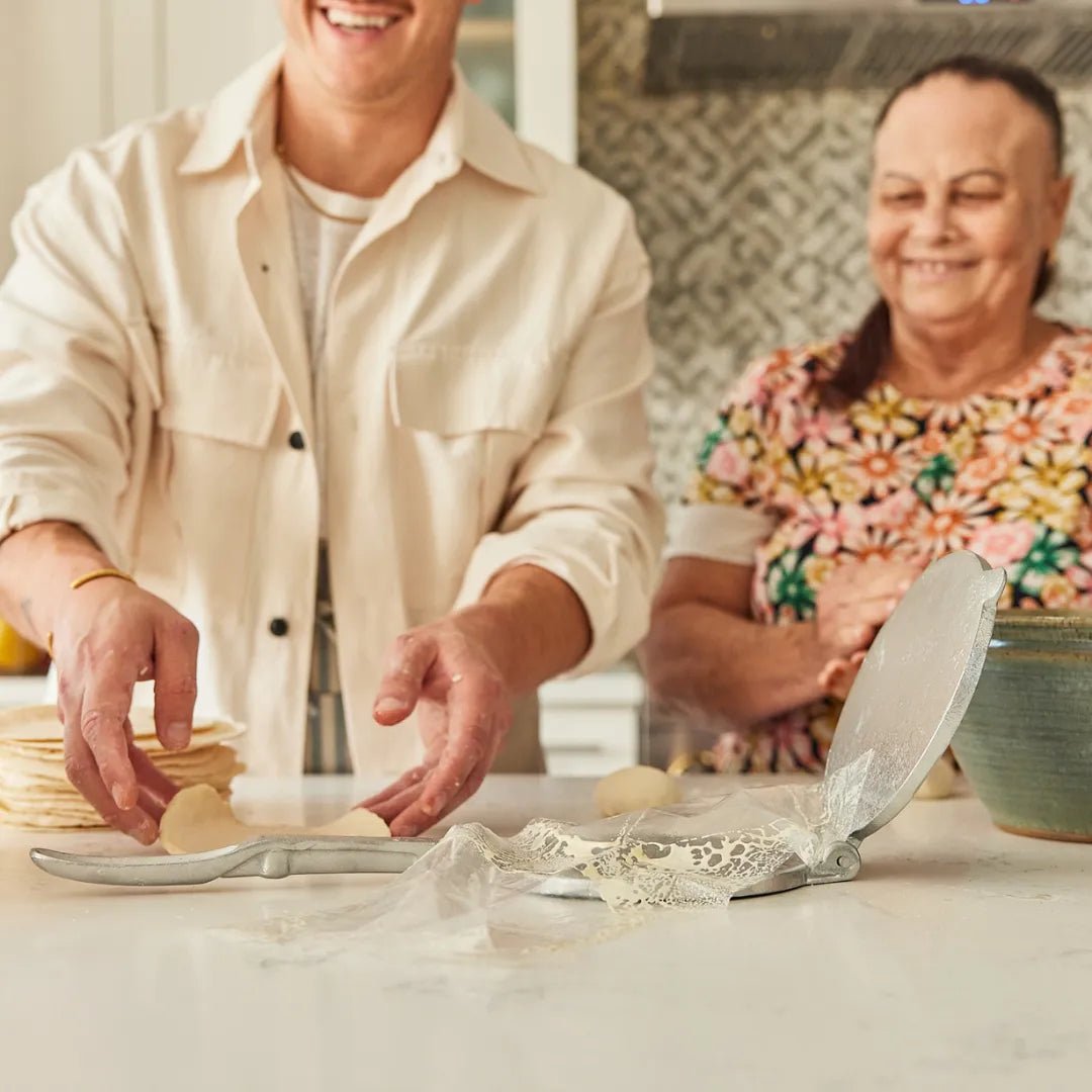 Tortilla Maker - Hedman Soto